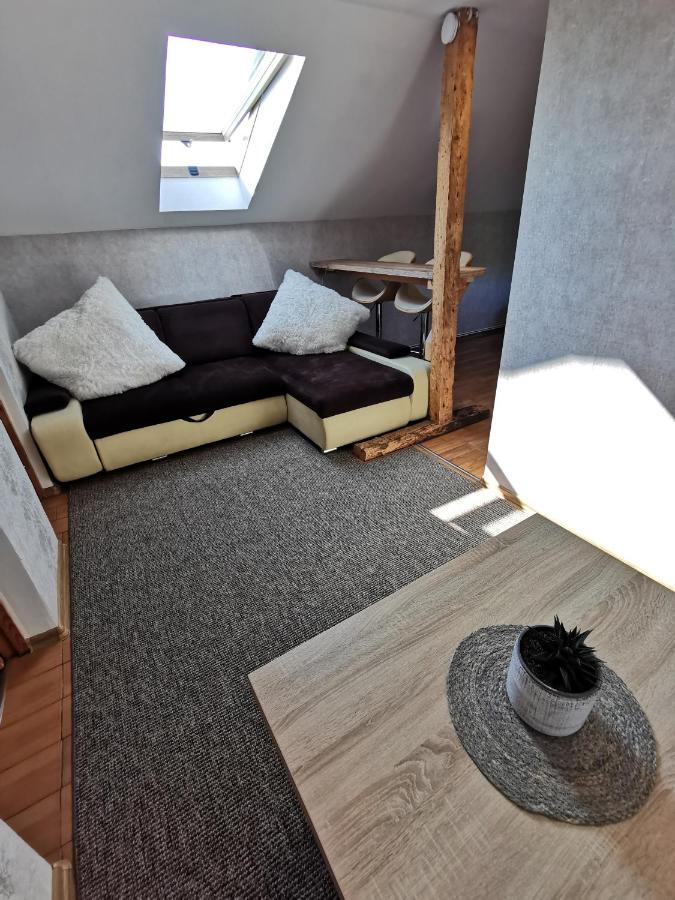 Silent Loft For Getaway Apartment Liepaja Bagian luar foto